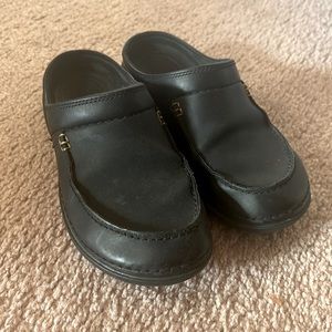 Men’s Crocs shoes